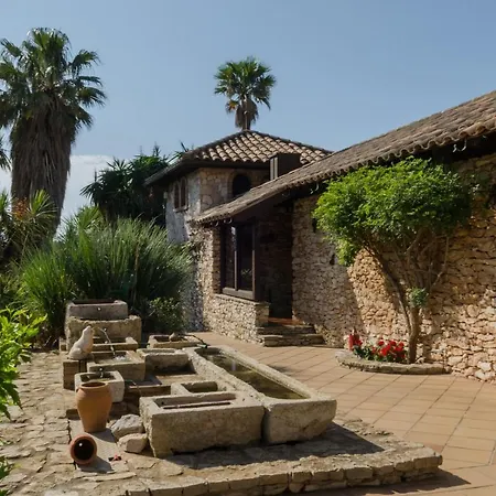 Lo Claustre Del Delta: Luxury Private In Ebro Delta Villa Sant Carles De La Rapita