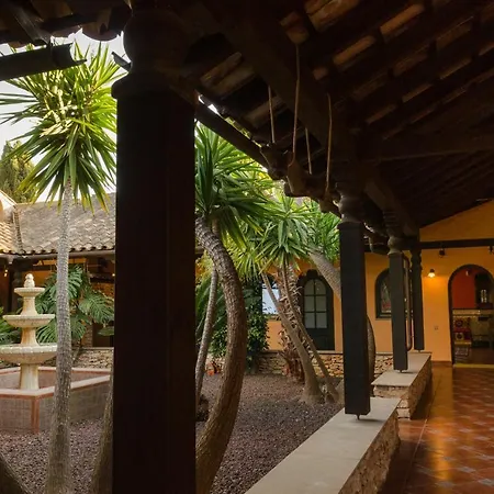 Lo Claustre Del Delta: Luxury Private In Ebro Delta *